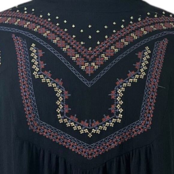 Torrid Top Boho Embroidered High Neck Pullover Black Multi Women’s Size 1X 14/16 - Picture 9 of 13